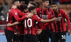 开云体育中国-佛罗伦萨队客场不敌强敌，遭遇两连败