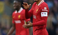 开云平台-慕尼黑红军三连胜，领先积分榜