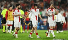 开云官网-格鲁吉亚逆转不丹，成功挺进挪威举重公开赛