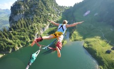 开云平台-唯一打破次元壁的对决，当广厦队强行终结勇士，英格拉姆让比赛提前失去悬念