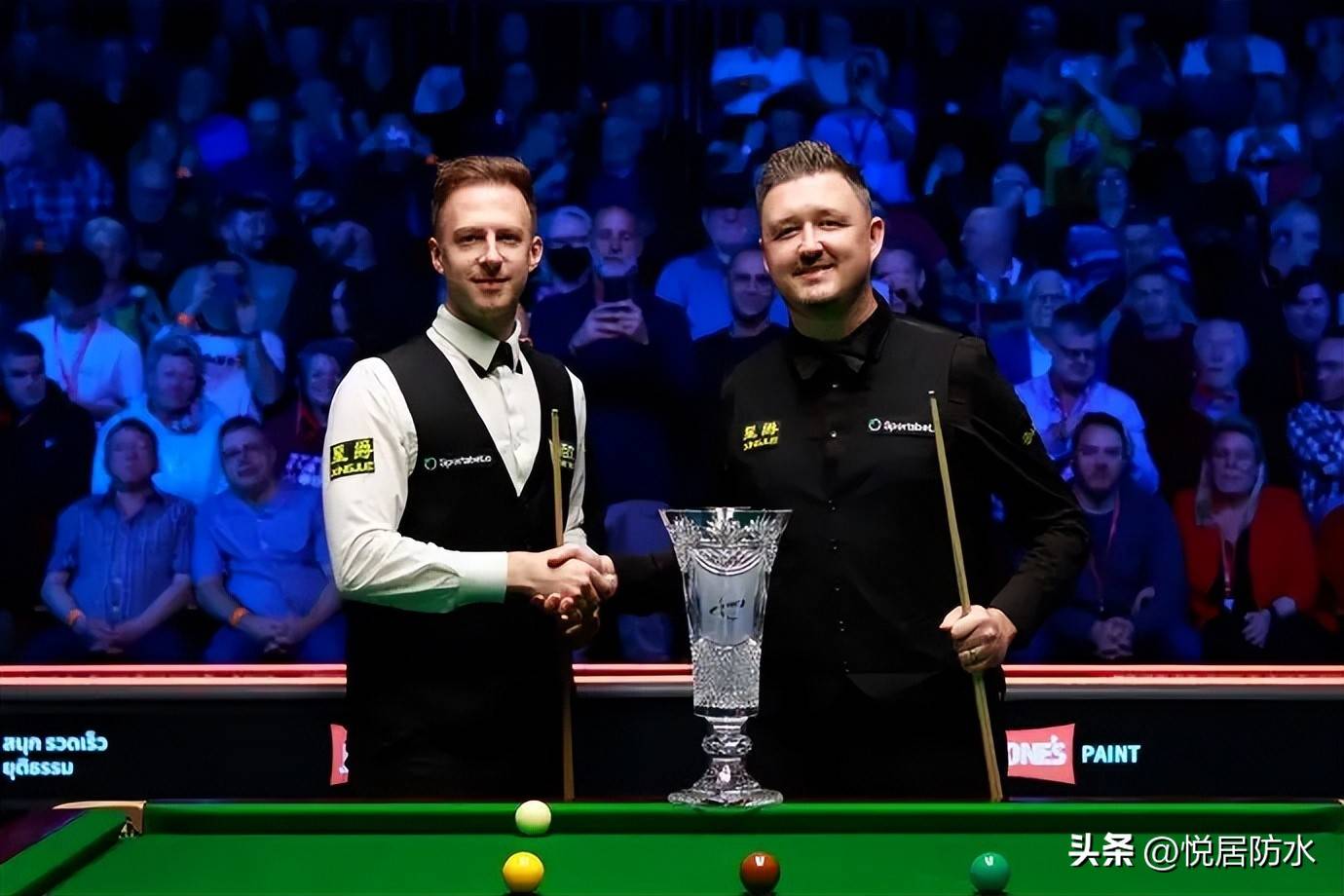 俄罗斯女足实现逆袭，横扫对手晋级！