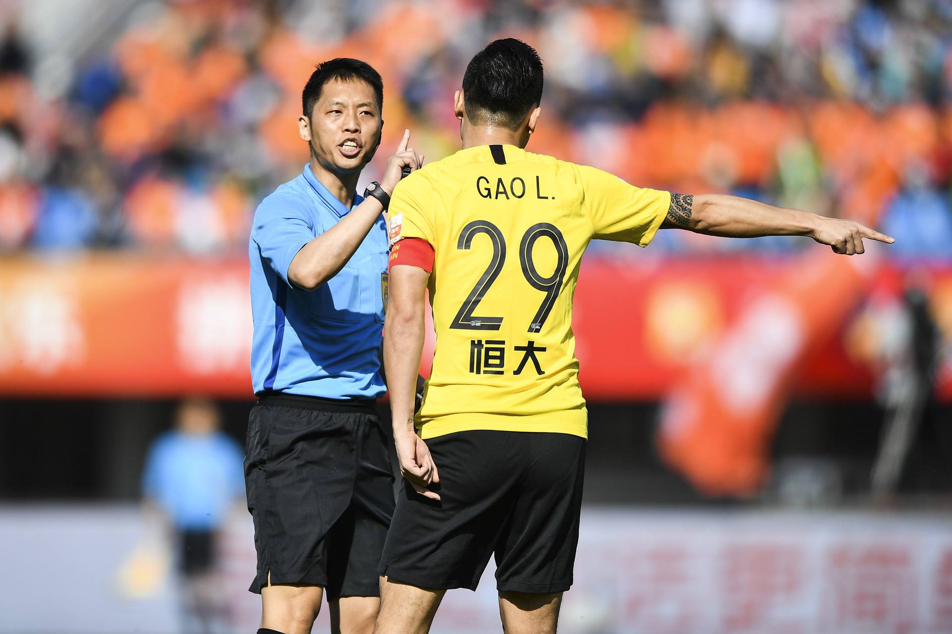 武汉卓尔客场被完胜，战绩不容乐观