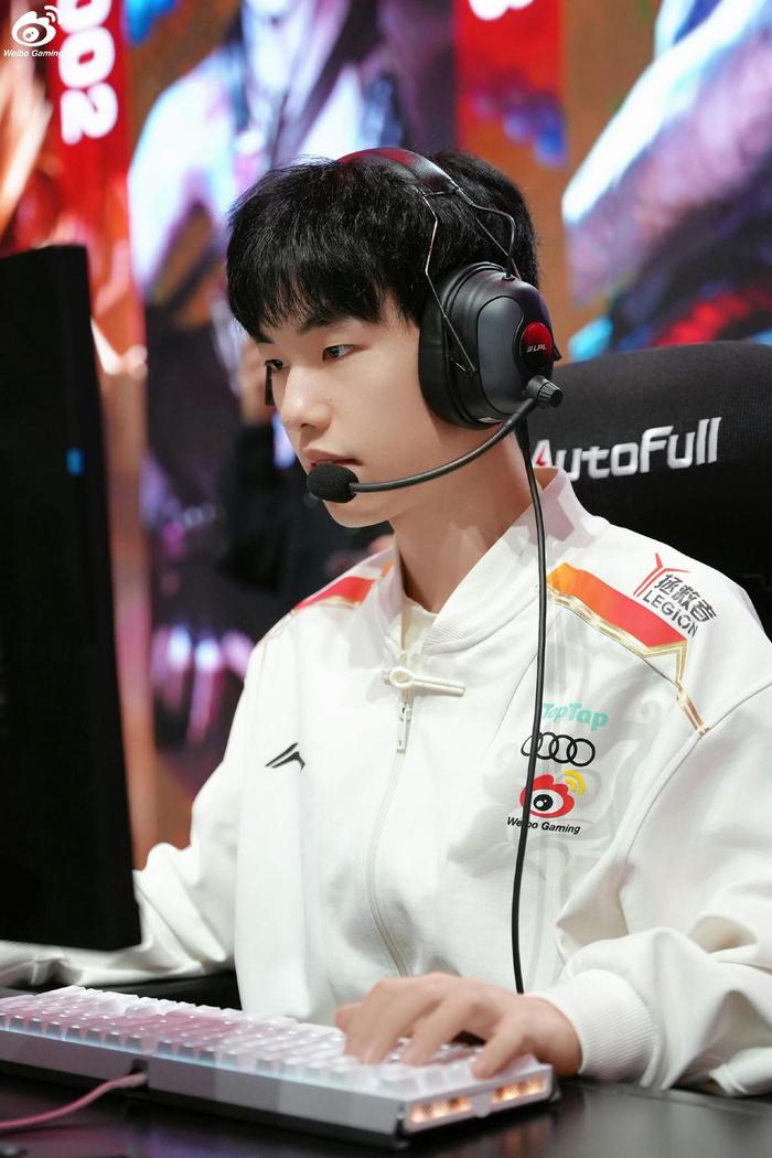 关于青岛中能队状态火热，连续主场大胜的信息