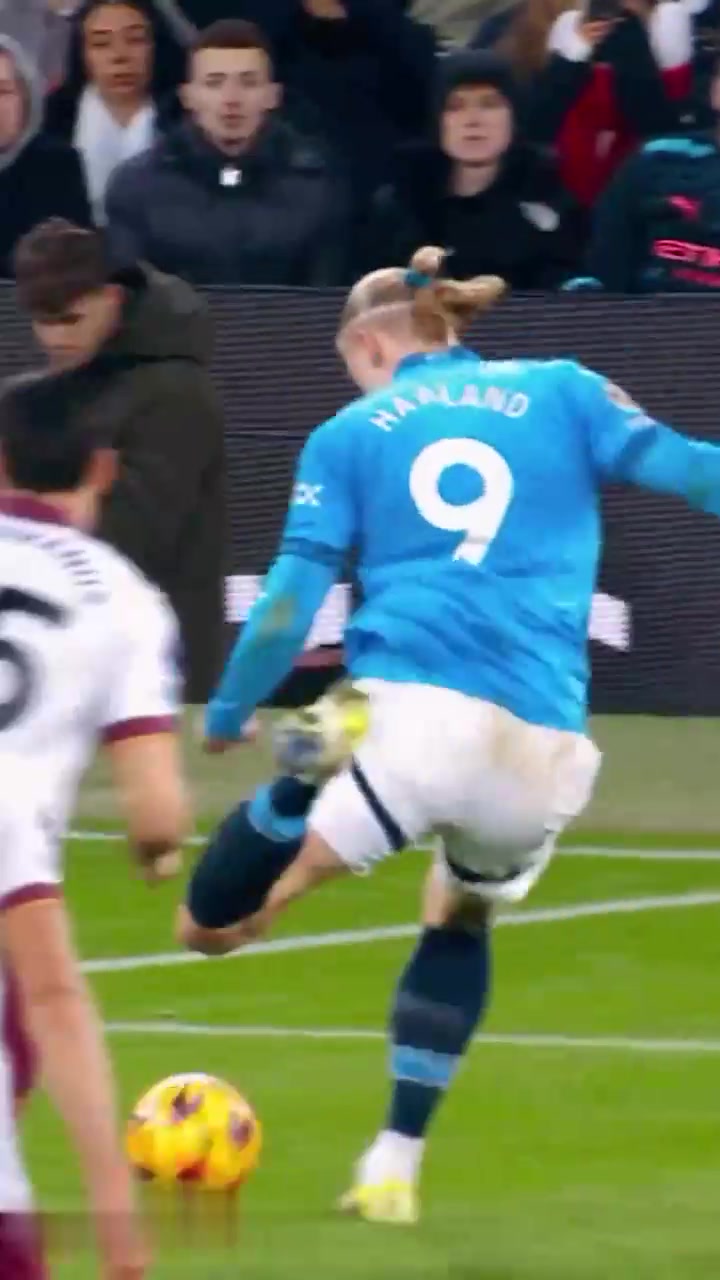 华尔夫斯堡前锋一人破门，完胜西汉姆联