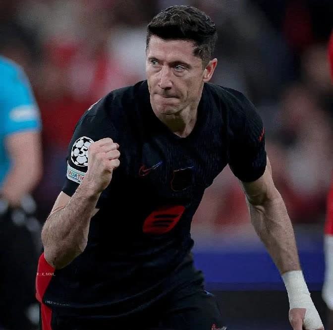 莱万特球员红牌遭罚下，悔恨报错的简单介绍