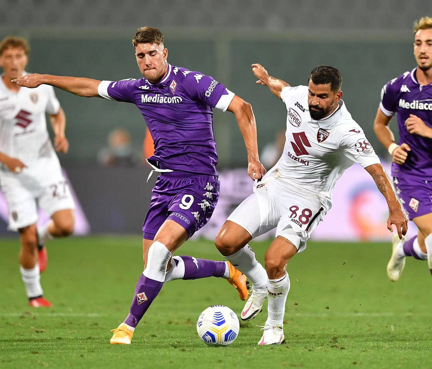 意甲比赛中球队实力强劲表现