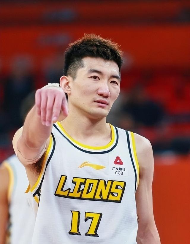 南京男篮关键时刻爆发,逆转获胜 南京男篮关键时刻爆发,逆转获胜