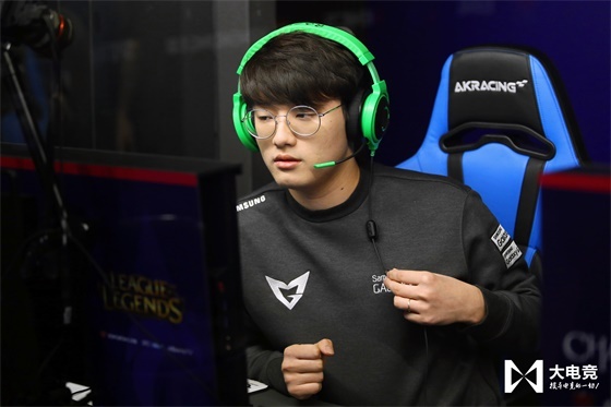 TSM轻取TES，CoreJJ极限生还后反打激烈交锋半决赛，成为赛场最大亮点的简单介绍