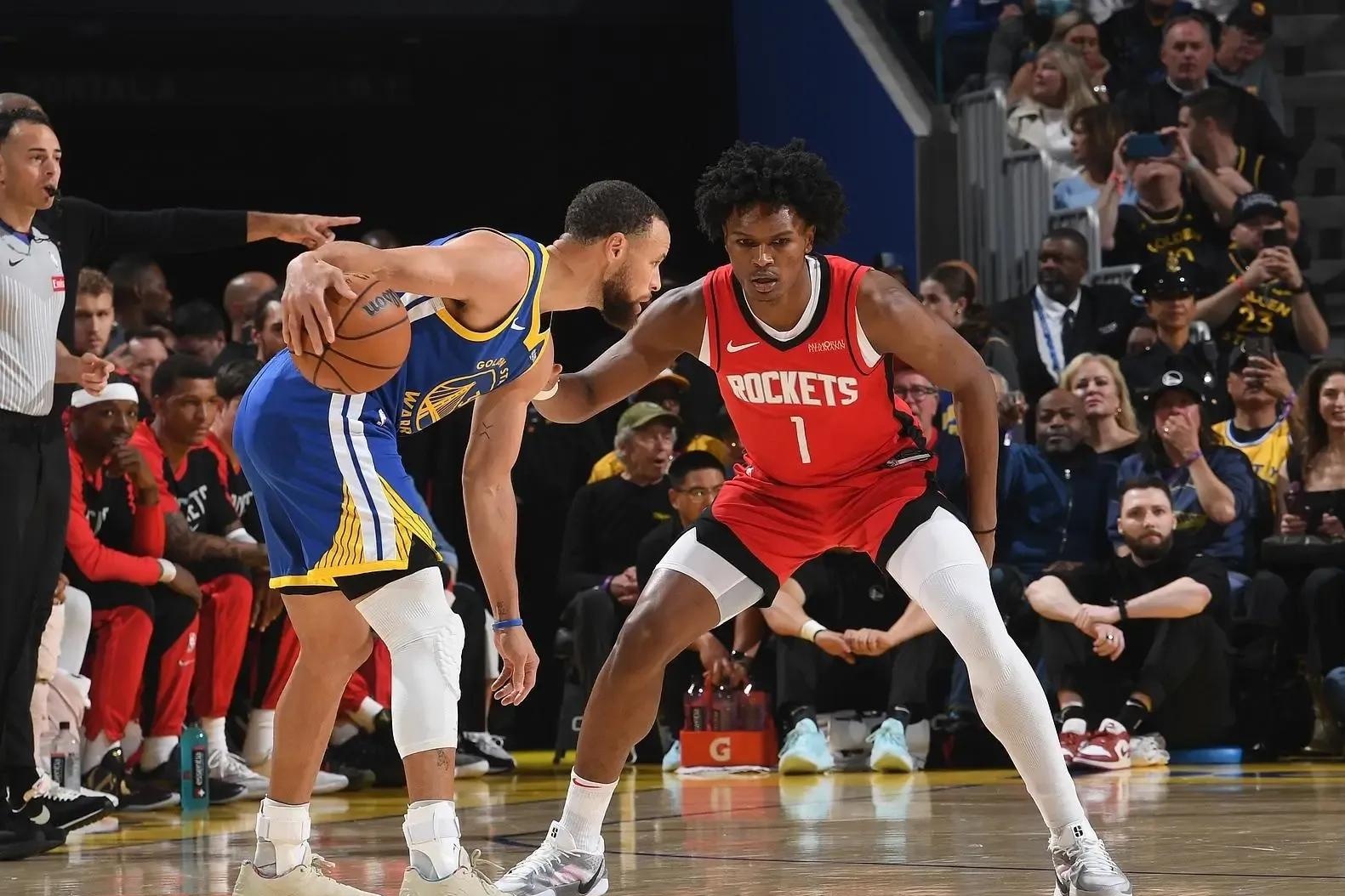 NBA球员因犯规问题被交易至另一支球队 NBA球员因犯规问题被交易至另一支球队