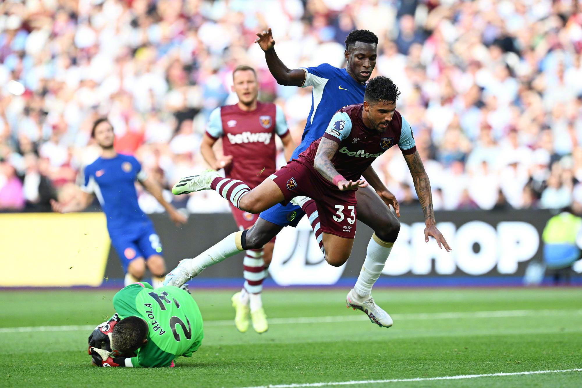 西汉姆联战平,表现令人满意 西汉姆联战平,表现令人满意