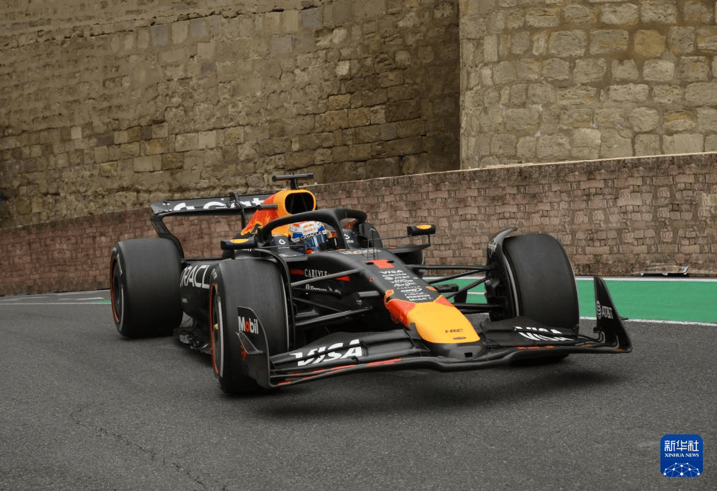 包含红牛车队绝杀梅赛德斯，诺里斯刷新纪录的词条