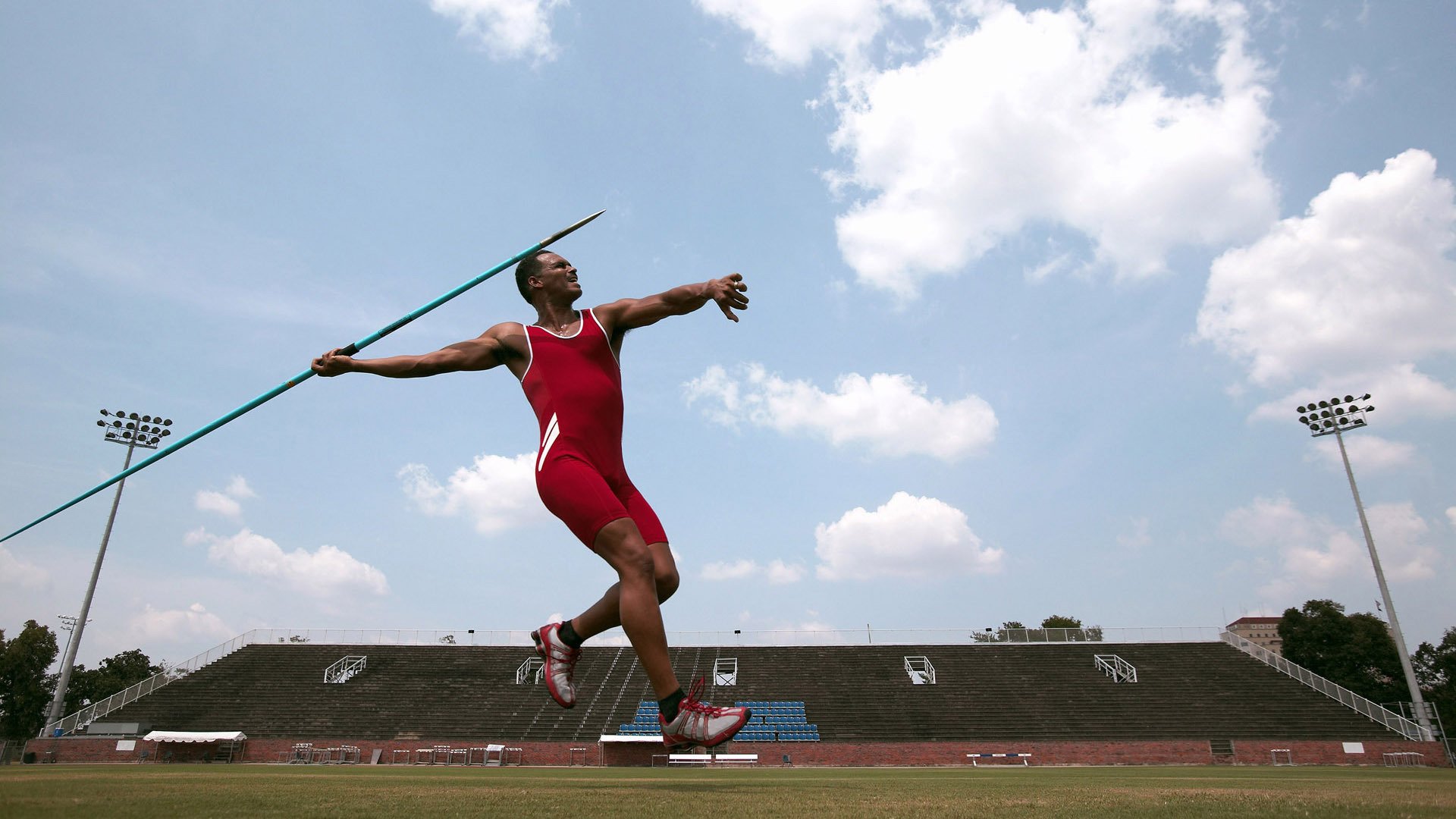 亚平宁铁骑碾过路易二世，李刚仁一箭刺破法甲心脏