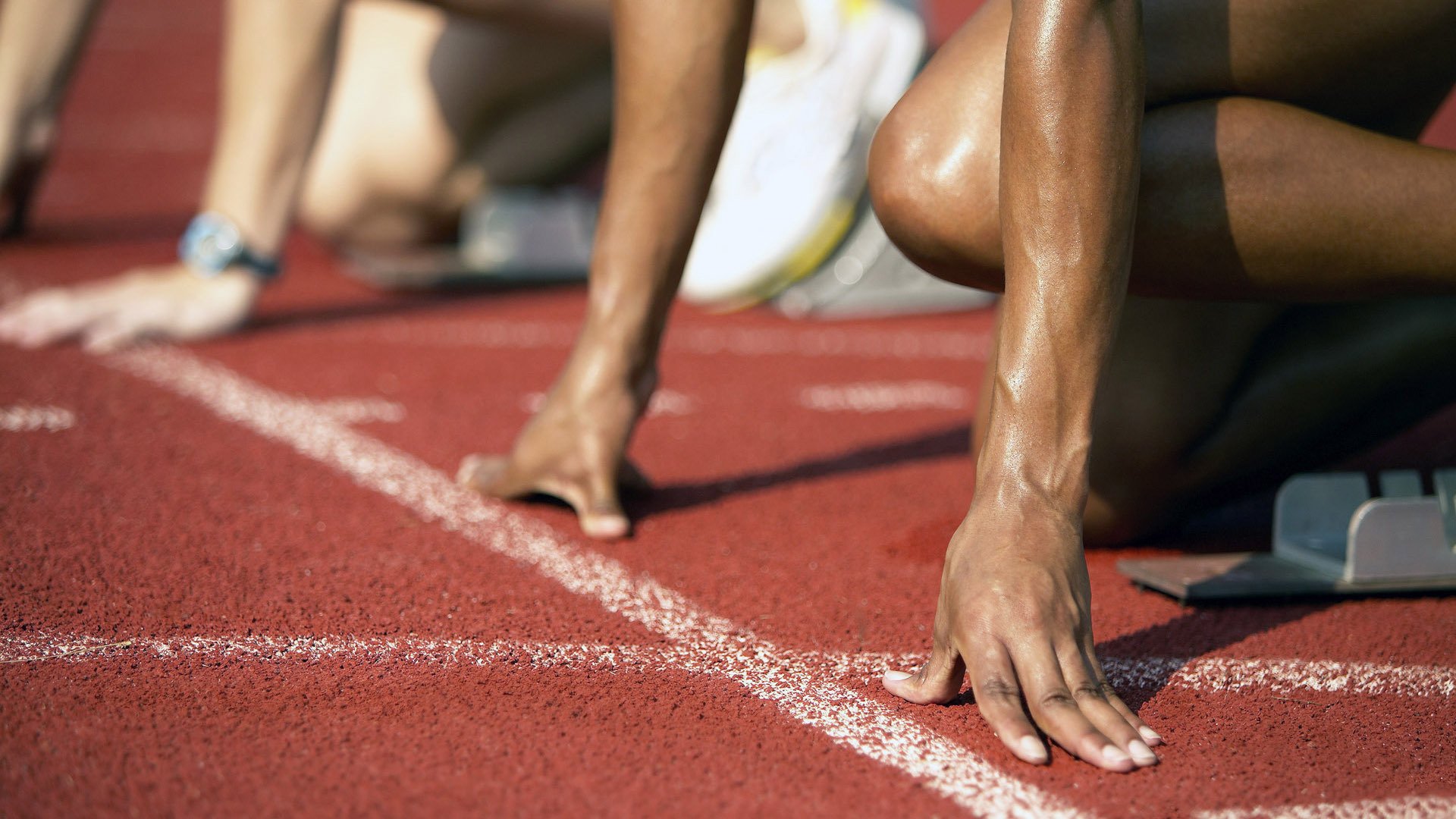 跨越国界的胜利共鸣，从意甲天王山到CBA生死战