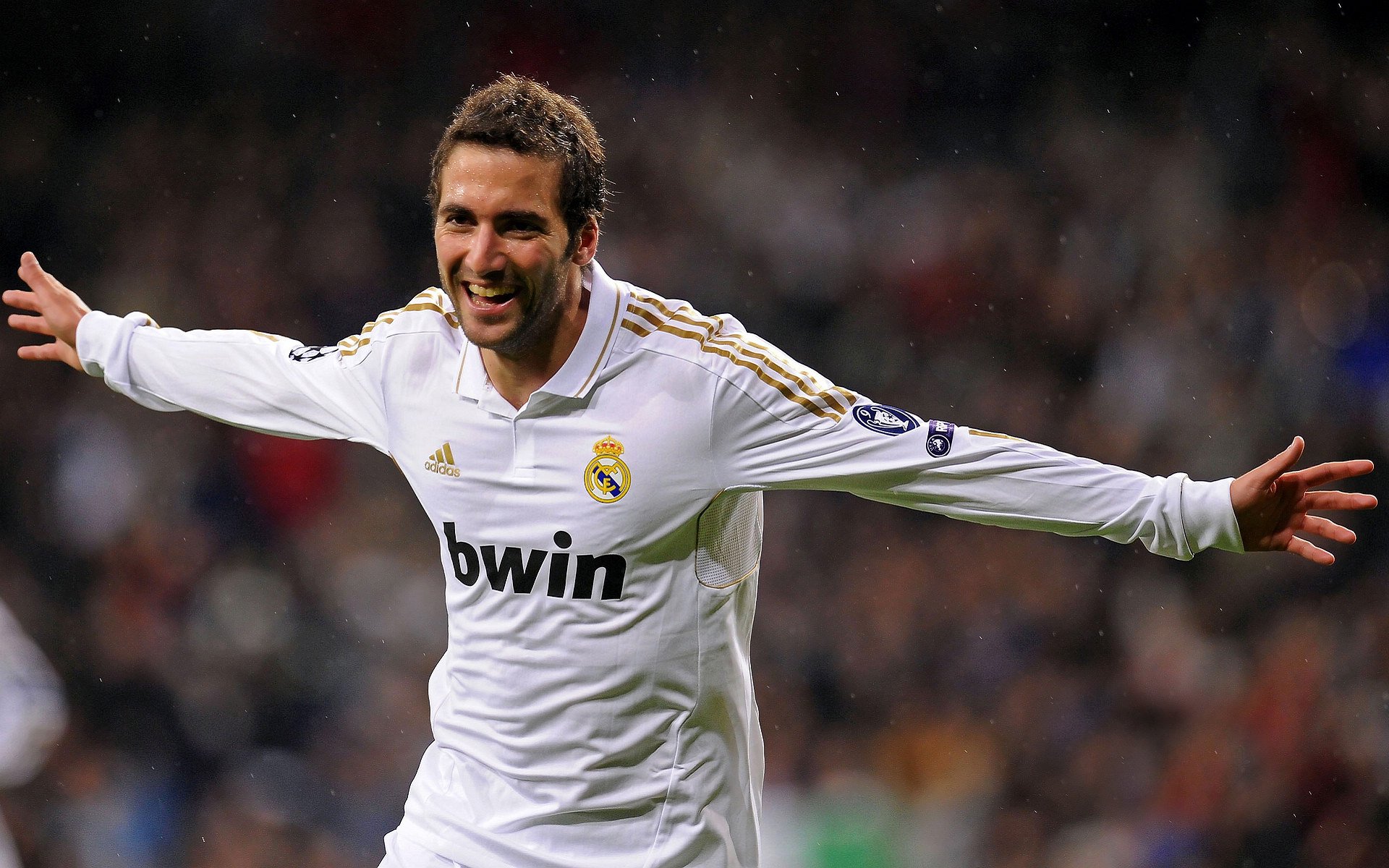 冰层下的熔岩,从药厂奇迹到萨内之火,解码德国足球的复兴基因